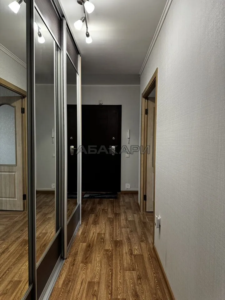 3-комнатная Семафорная улица, 311  за 55000 руб/мес фото 7