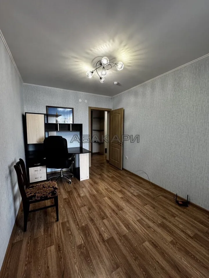 3-комнатная Семафорная улица, 311  за 55000 руб/мес фото 12