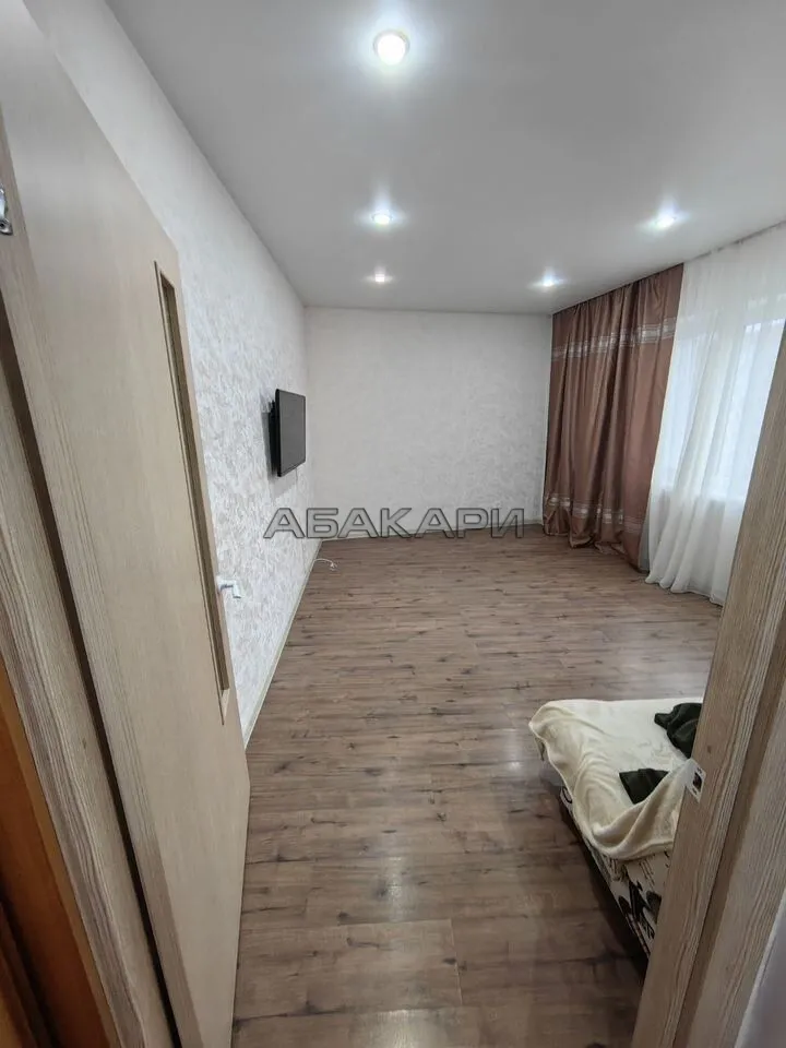 1-комнатная улица 78-й Добровольческой Бригады, 28 за 35000 руб/мес фото 5 1-комнатная улица 78-й Добровольческой Бригады, 28 за 35000 руб/мес фото 5