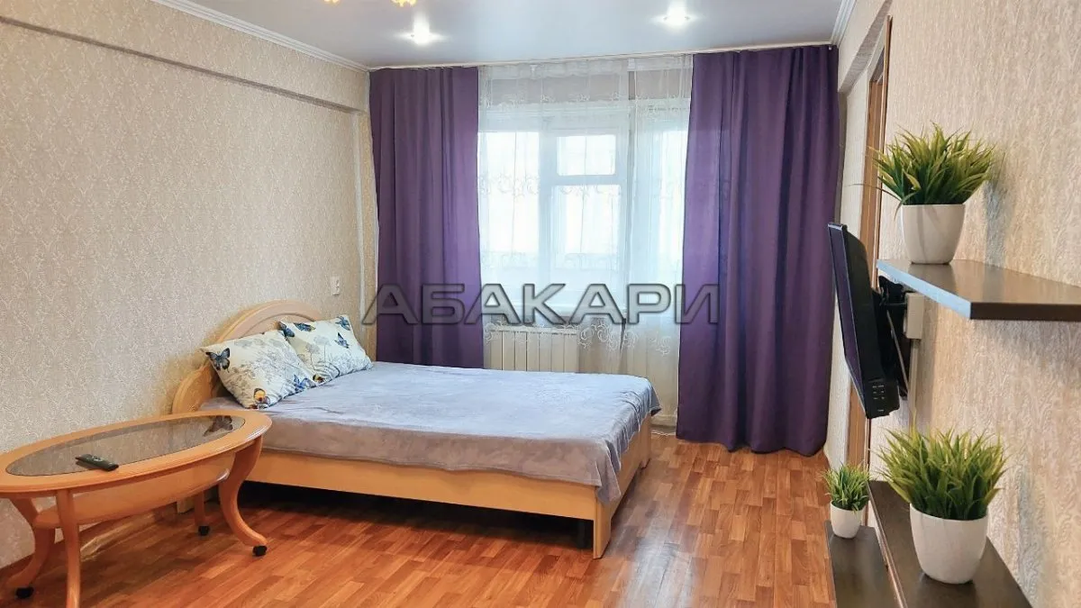 2-комнатная улица Анатолия Гладкова, 21 за 33000 руб/мес фото 1 2-комнатная улица Анатолия Гладкова, 21 за 33000 руб/мес фото 1