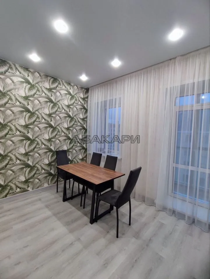 1-комнатная улица Петра Ломако, 10  за 35000 руб/мес фото 6