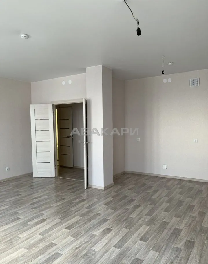 3-комнатная Взлётная улица, 7Л за 40000 руб/мес фото 2 3-комнатная Взлётная улица, 7Л за 40000 руб/мес фото 2