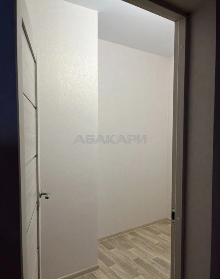 3-комнатная Взлётная улица, 7Л за 40000 руб/мес фото 4 3-комнатная Взлётная улица, 7Л за 40000 руб/мес фото 4