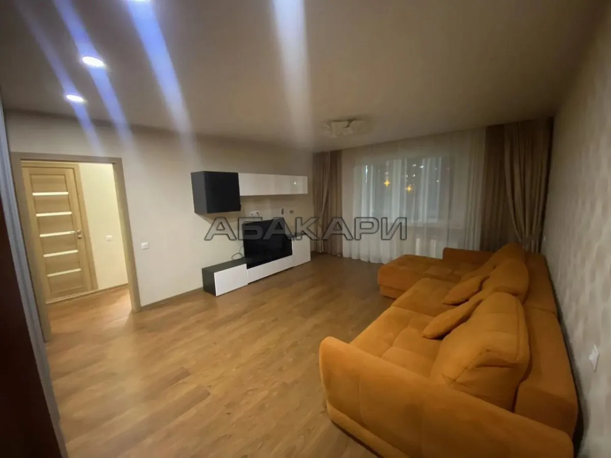 3-комнатная Комсомольский проспект, 3Д за 45000 руб/мес фото 2 3-комнатная Комсомольский проспект, 3Д за 45000 руб/мес фото 2