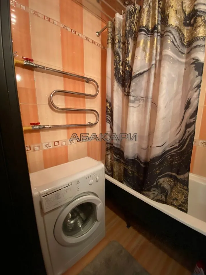 2-комнатная улица 9 Мая, 38  за 45000 руб/мес фото 10