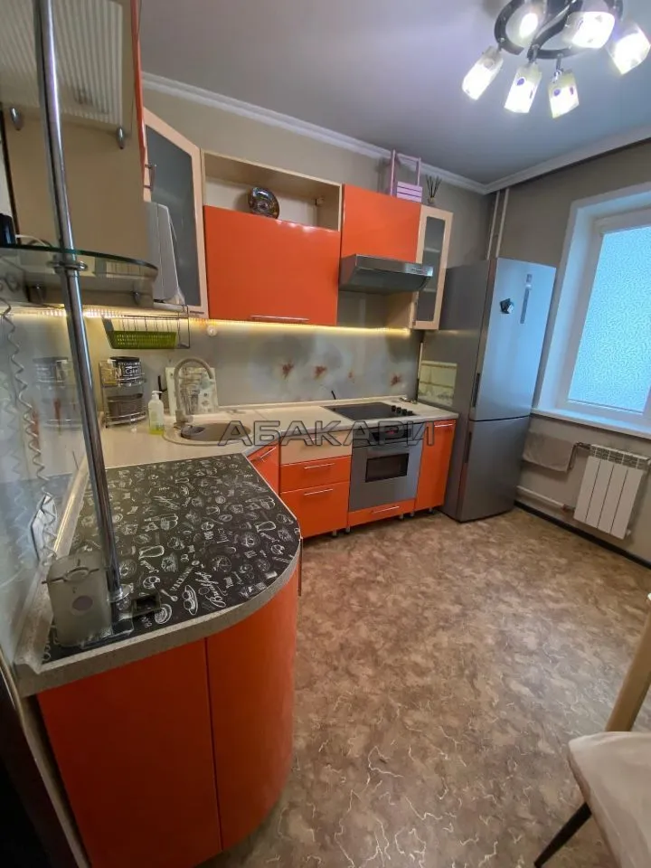 2-комнатная улица 9 Мая, 38  за 45000 руб/мес фото 4