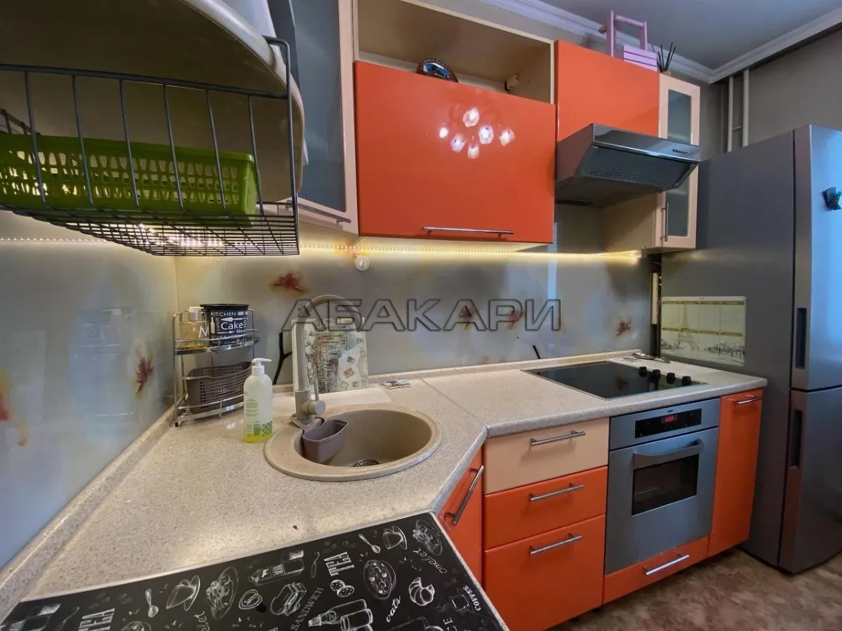 2-комнатная улица 9 Мая, 38  за 45000 руб/мес фото 3