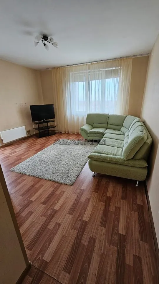 2-комнатная улица 9 Мая, 83  за 45000 руб/мес фото 1