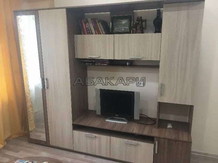 1-комнатная улица Кутузова, 74  за 25000 руб/мес фото 1