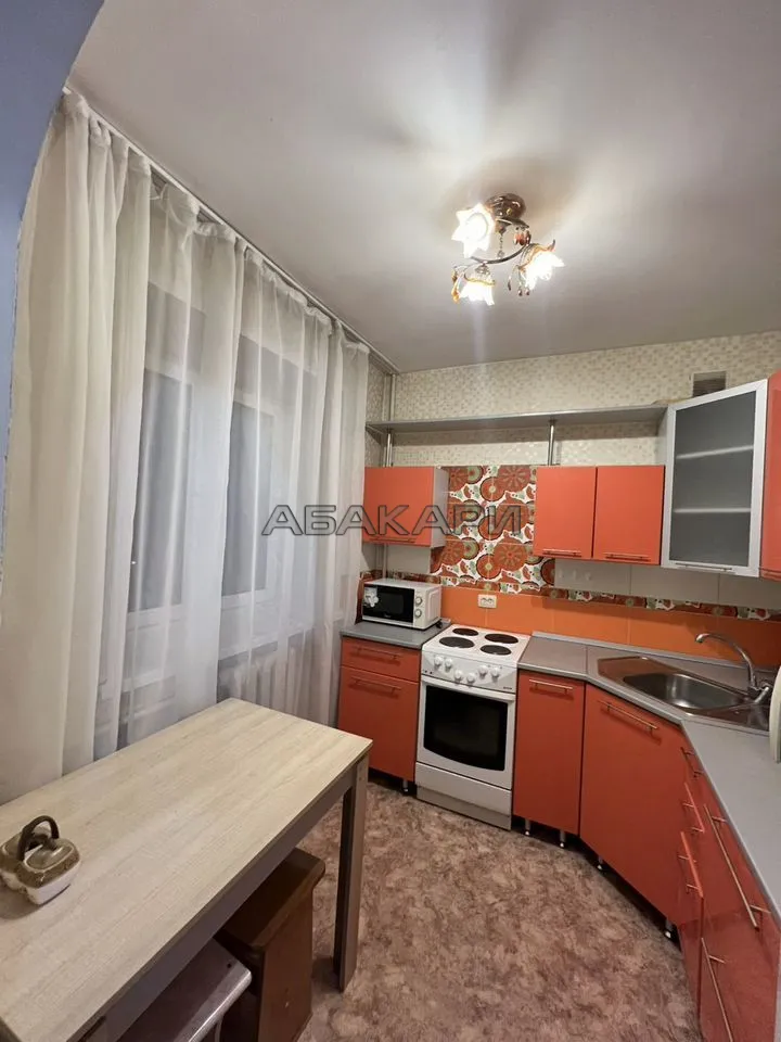 1-комнатная улица Новая Заря, 2Б  за 27000 руб/мес фото 3