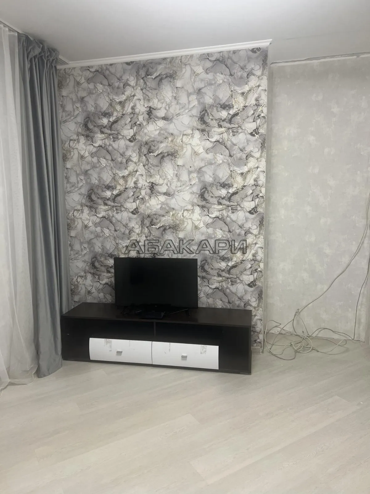 1-комнатная Караульная улица, 82  за 33000 руб/мес фото 2