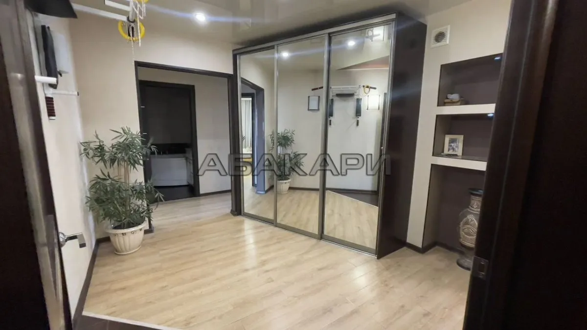 4-комнатная улица Алексеева, 29  за 65000 руб/мес фото 2