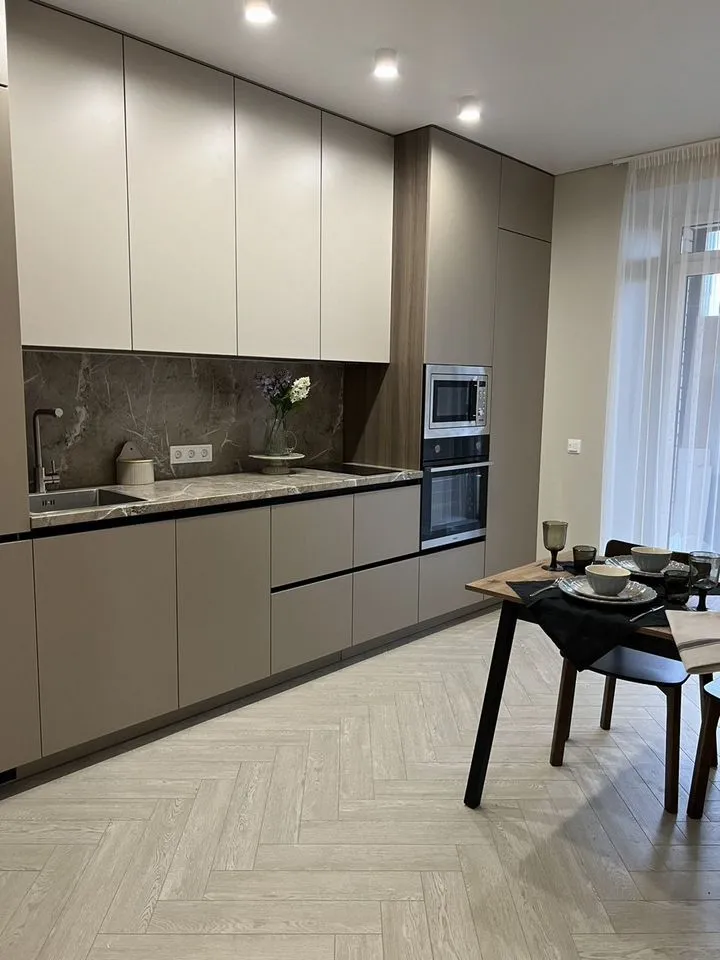 2-комнатная улица Авиаторов, 30  за 65000 руб/мес фото 15