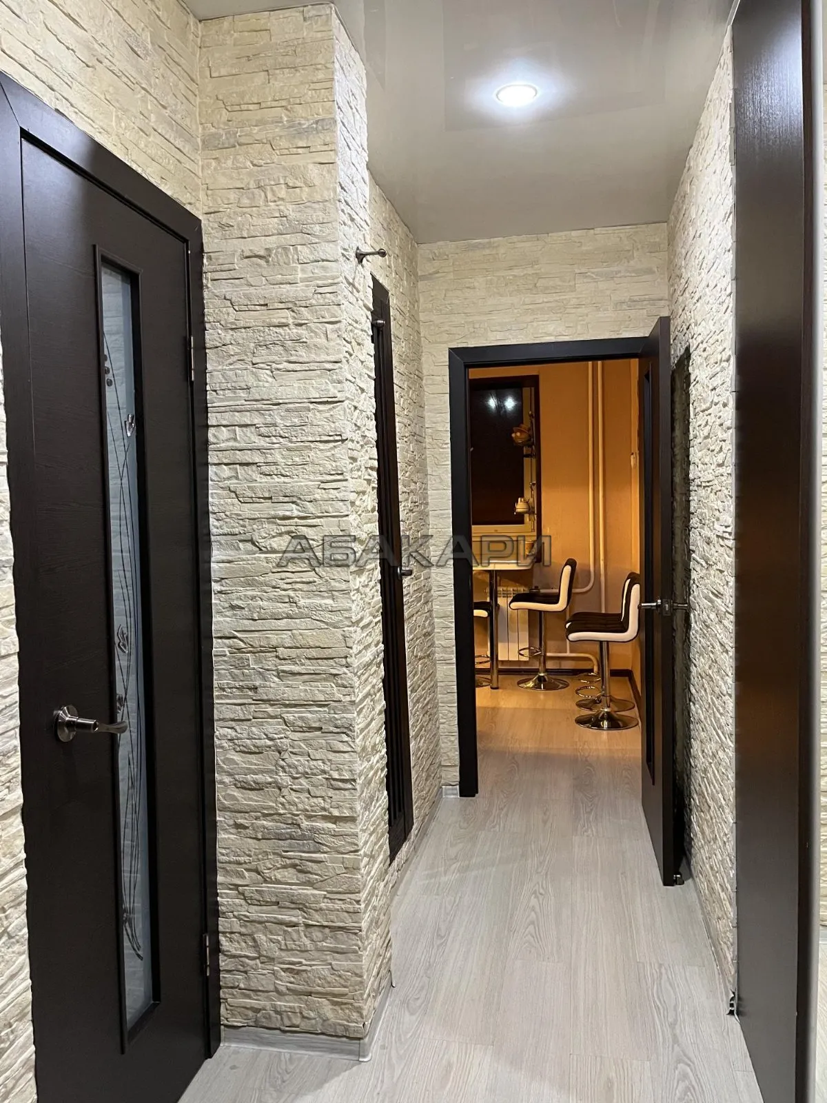 1-комнатная улица Гусарова, 68  за 30000 руб/мес фото 3