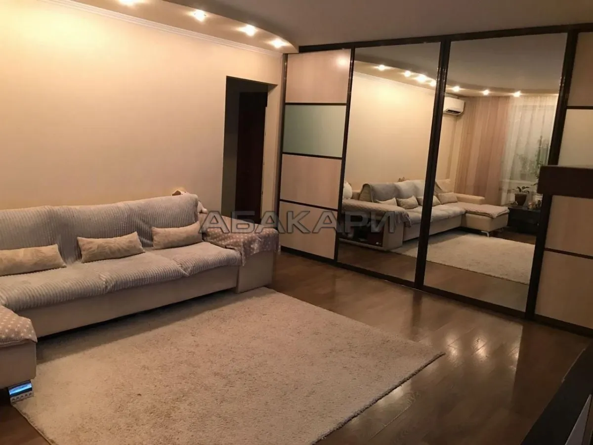 3-комнатная улица Батурина, 19  за 55000 руб/мес фото 1