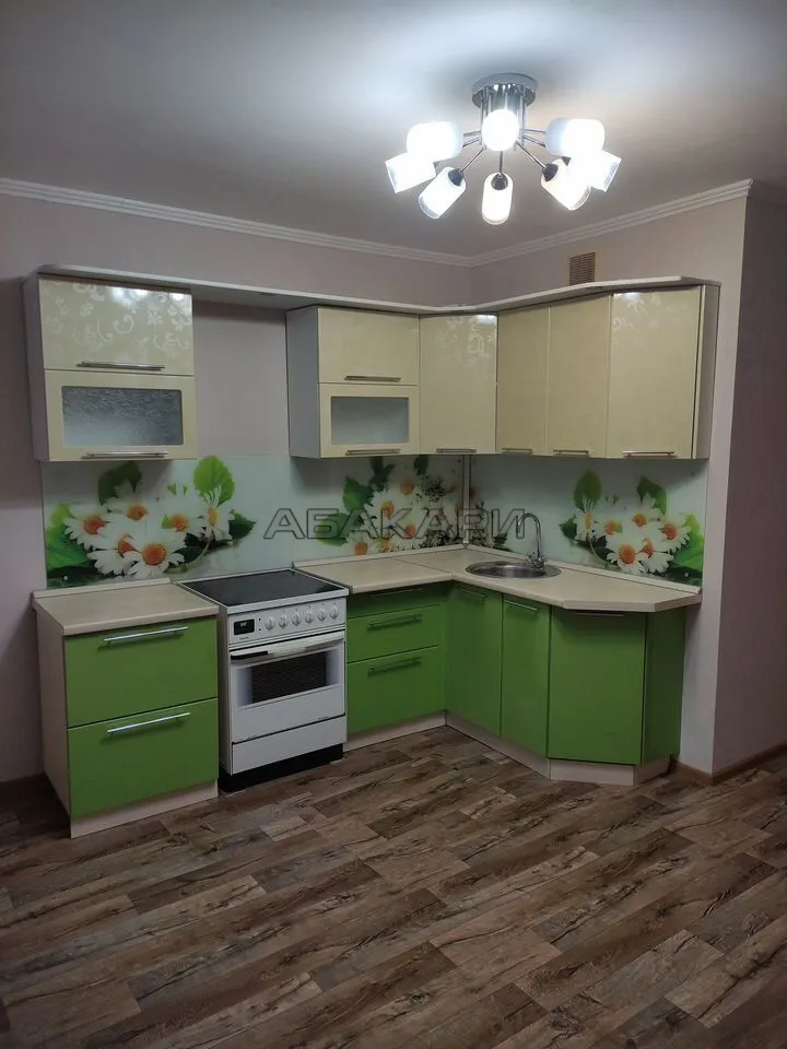 1-комнатная Светлогорская улица, 11А  за 30000 руб/мес фото 1