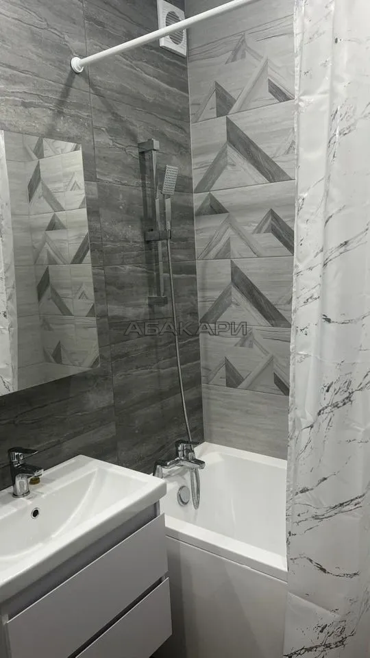 2-комнатная улица Авиаторов, 34  за 55000 руб/мес фото 3