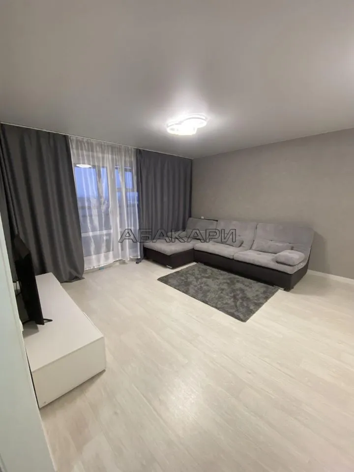 4-комнатная улица Елены Стасовой, 50Ж за 50000 руб/мес фото 3 4-комнатная улица Елены Стасовой, 50Ж за 50000 руб/мес фото 3