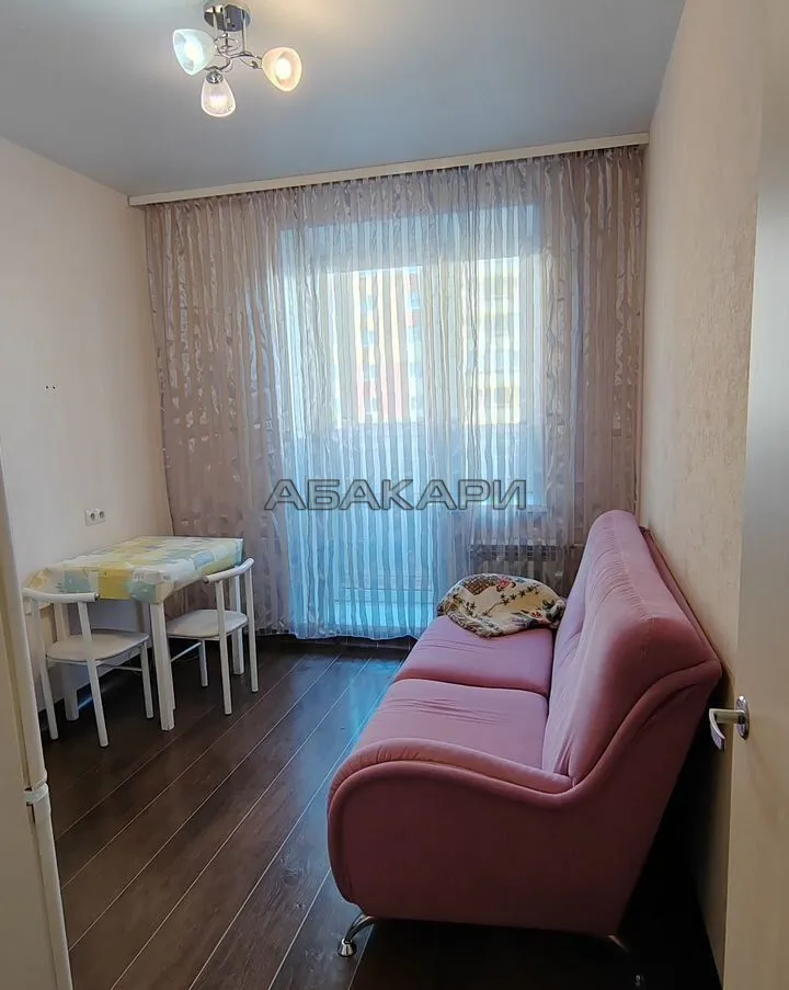 1-комнатная Апрельская улица, 1  за 28000 руб/мес фото 2