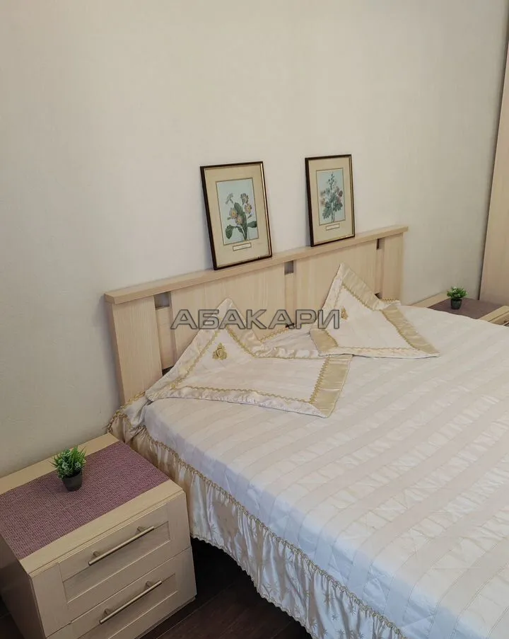 1-комнатная Апрельская улица, 1  за 28000 руб/мес фото 5