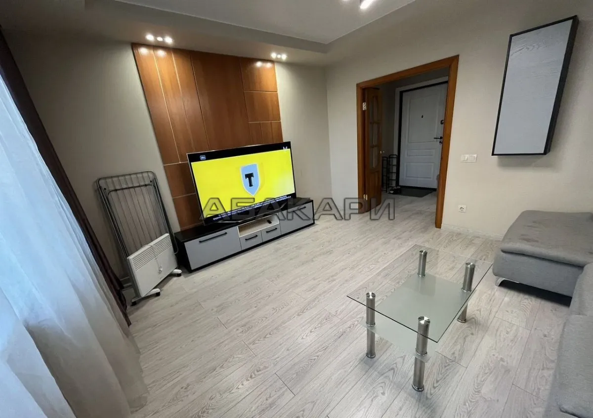 3-комнатная Светлогорская улица, 27  за 55000 руб/мес фото 12