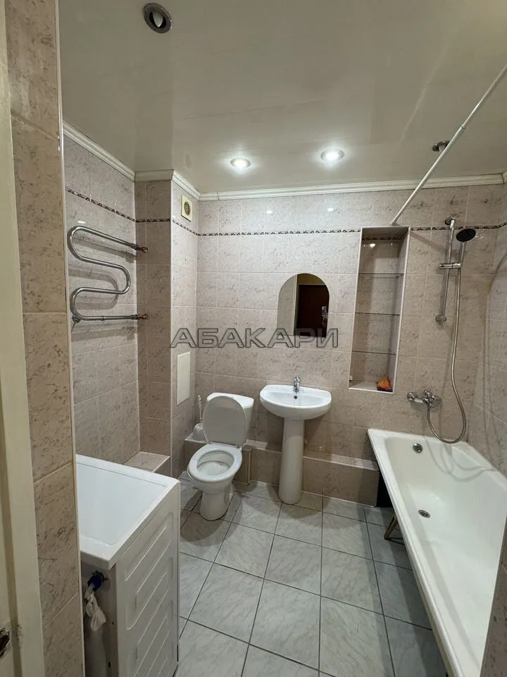 1-комнатная улица Алексеева, 23  за 30000 руб/мес фото 1