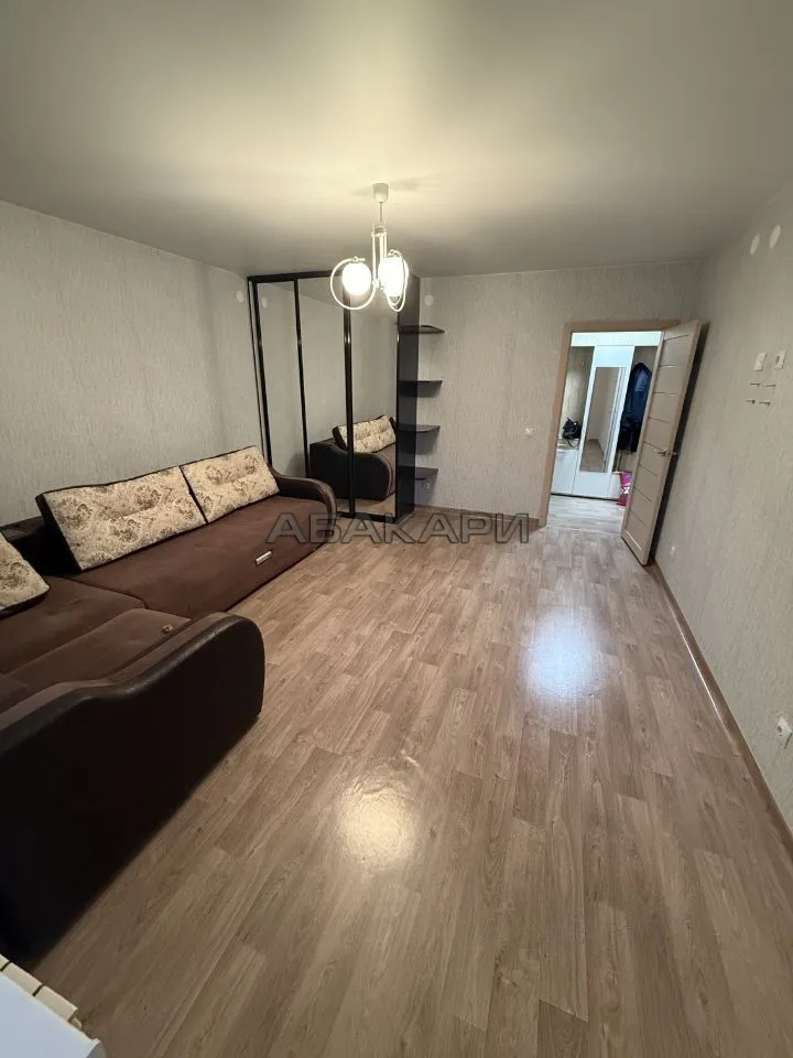 2-комнатная улица Шахтёров, 8  за 40000 руб/мес фото 2