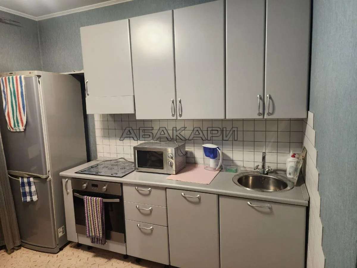 2-комнатная Взлётная улица, 26  за 40000 руб/мес фото 1