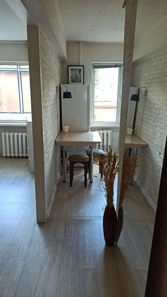 2-комнатная проспект имени Газеты Красноярский Рабочий, 119  за 35000 руб/мес фото 6