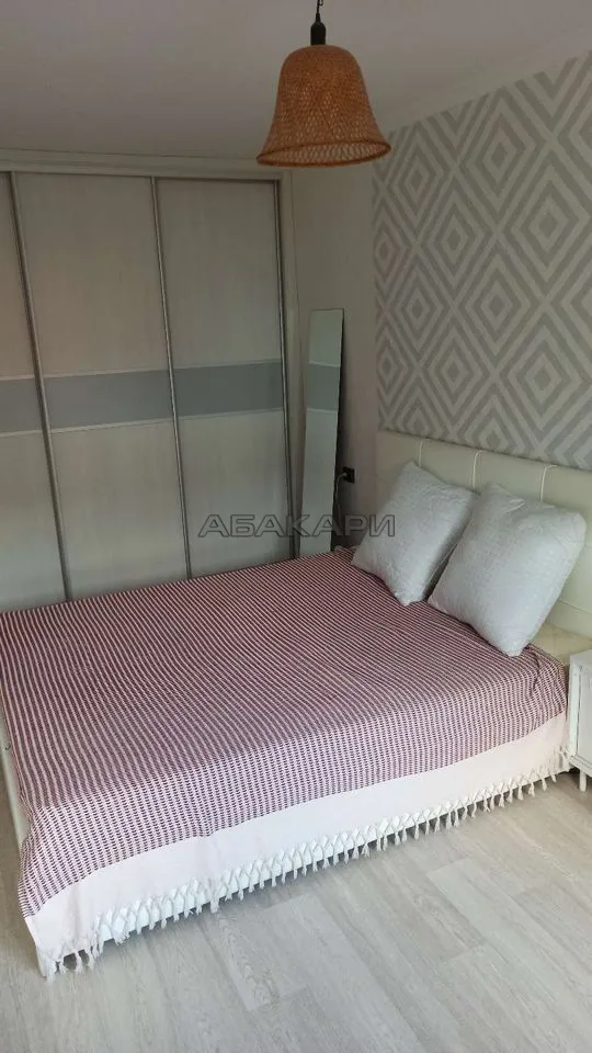 2-комнатная проспект имени Газеты Красноярский Рабочий, 119  за 35000 руб/мес фото 20