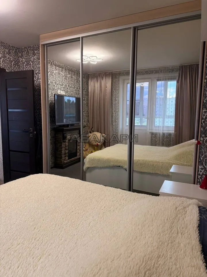 3-комнатная улица Калинина, 18  за 42000 руб/мес фото 2