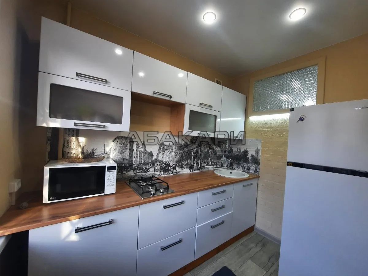 1-комнатная Ширинская улица, 1  за 23000 руб/мес фото 1