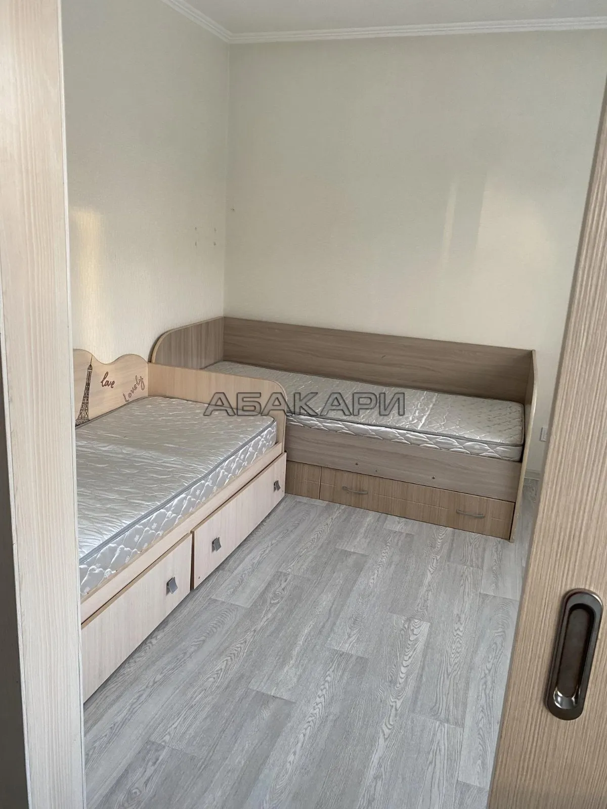 3-комнатная улица 60 лет Октября, 100  за 39000 руб/мес фото 3