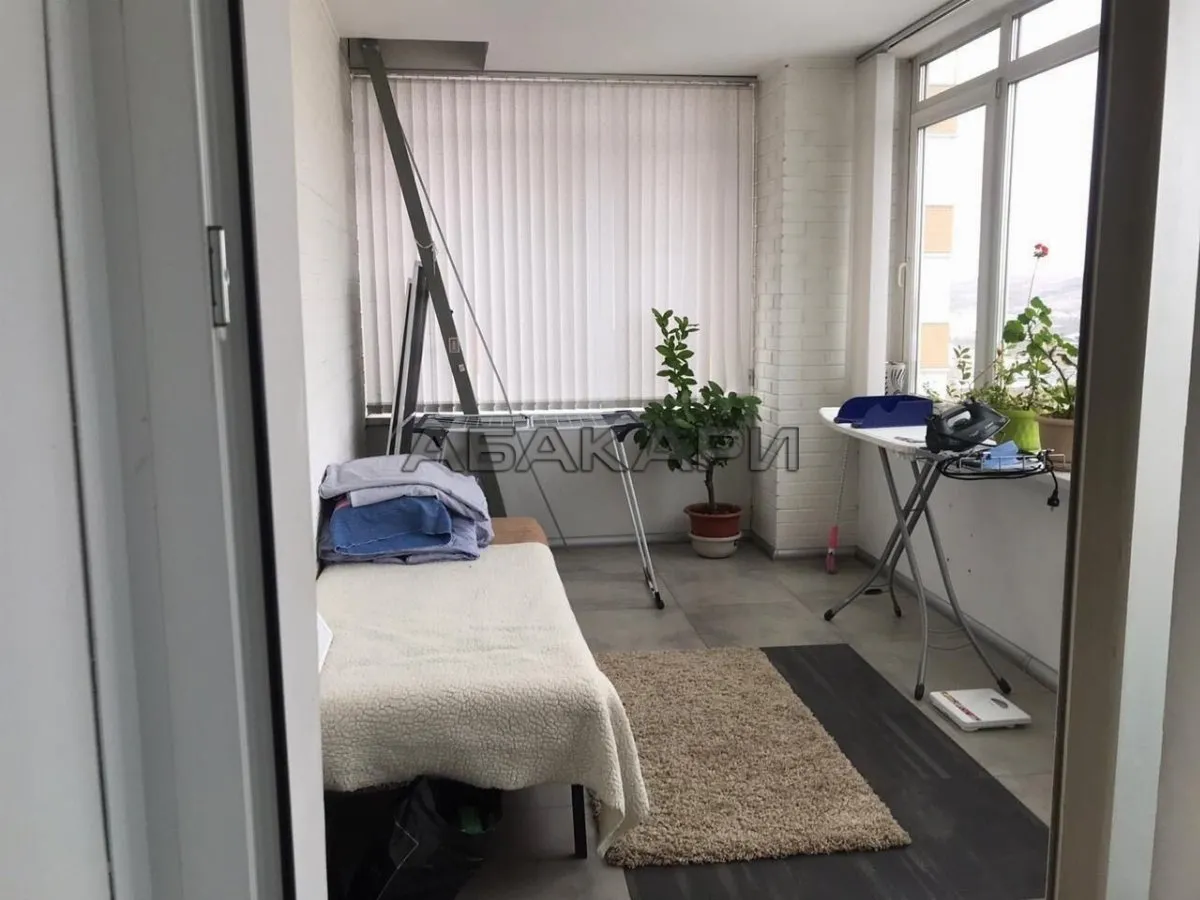 3-комнатная улица Баумана, 7  за 100000 руб/мес фото 9