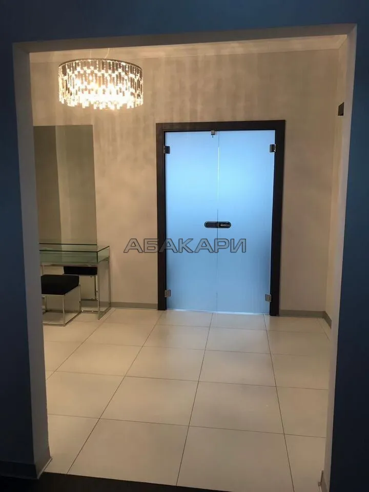 3-комнатная улица Баумана, 7  за 100000 руб/мес фото 10