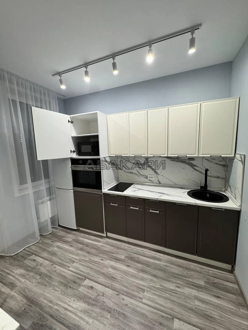 2-комнатная улица Александра Матросова, 30Г за 45000 руб/мес фото 1 2-комнатная улица Александра Матросова, 30Г за 45000 руб/мес фото 1