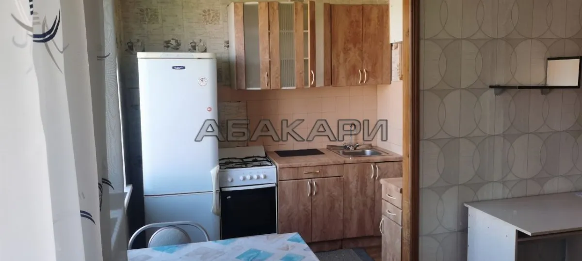 2-комнатная проспект имени Газеты Красноярский Рабочий, 90А  за 30000 руб/мес фото 3