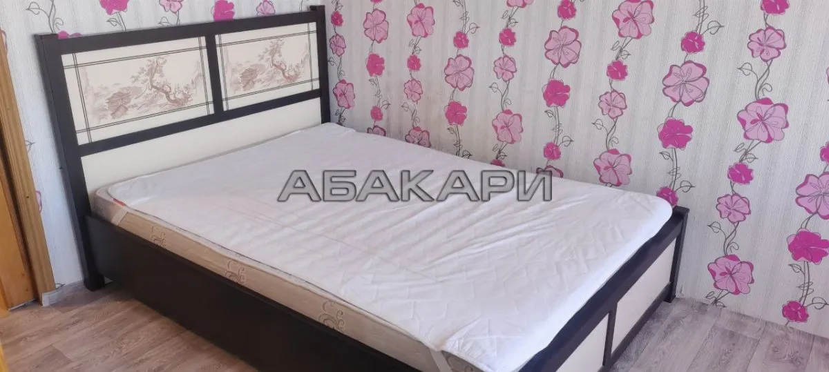 2-комнатная проспект имени Газеты Красноярский Рабочий, 90А  за 30000 руб/мес фото 4