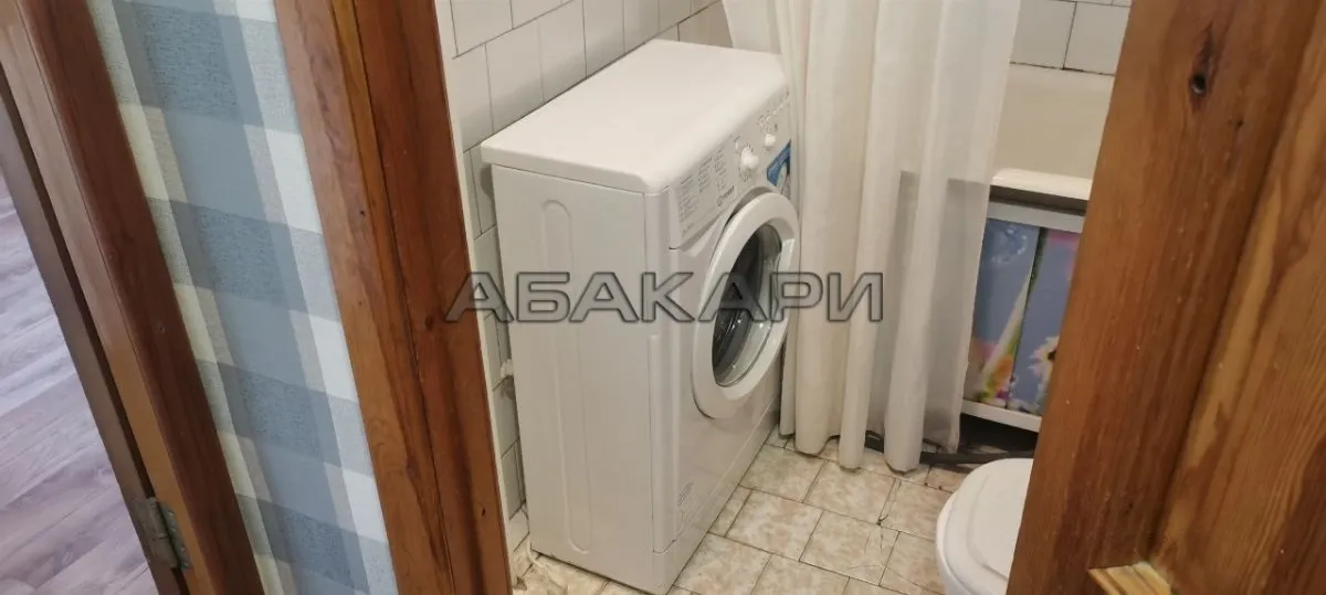 2-комнатная проспект имени Газеты Красноярский Рабочий, 90А  за 30000 руб/мес фото 6