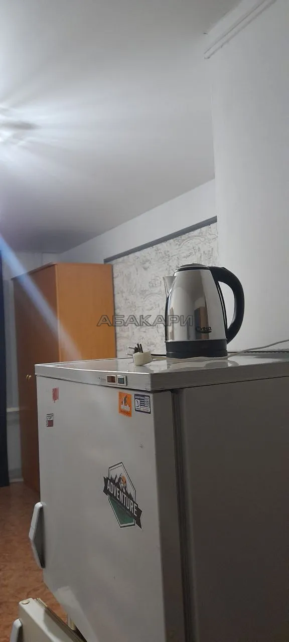 студия улица Анатолия Гладкова, 9  за 17000 руб/мес фото 4