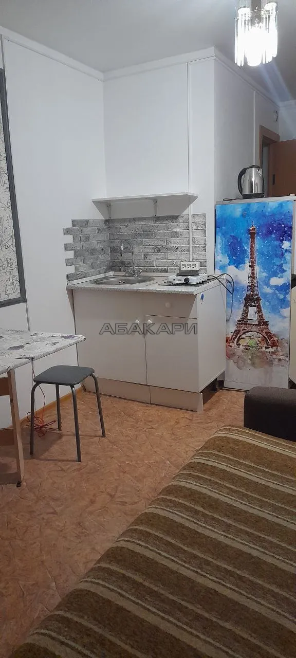 студия улица Анатолия Гладкова, 9  за 17000 руб/мес фото 2