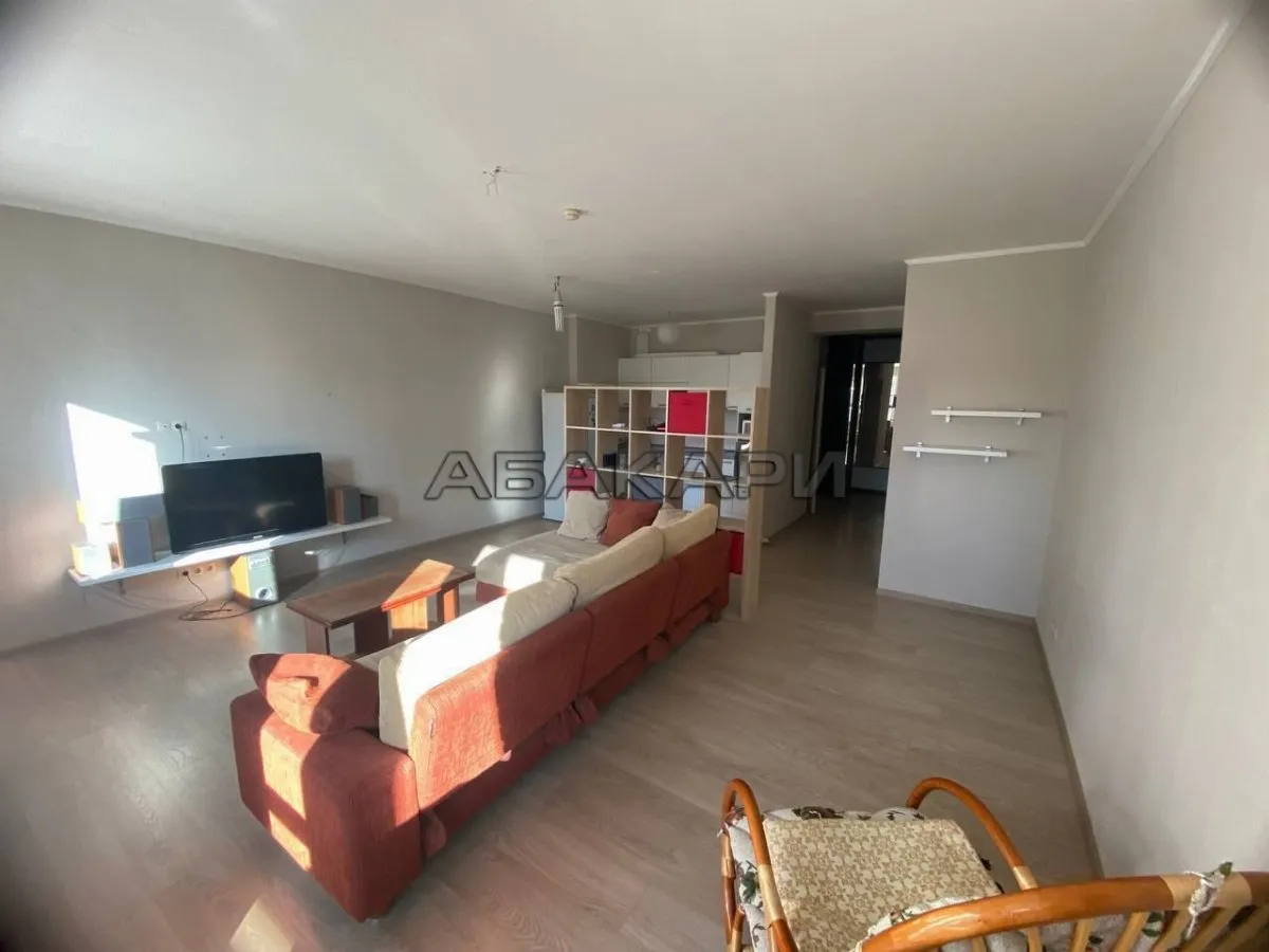 2-комнатная Капитанская улица, 12  за 45000 руб/мес фото 3