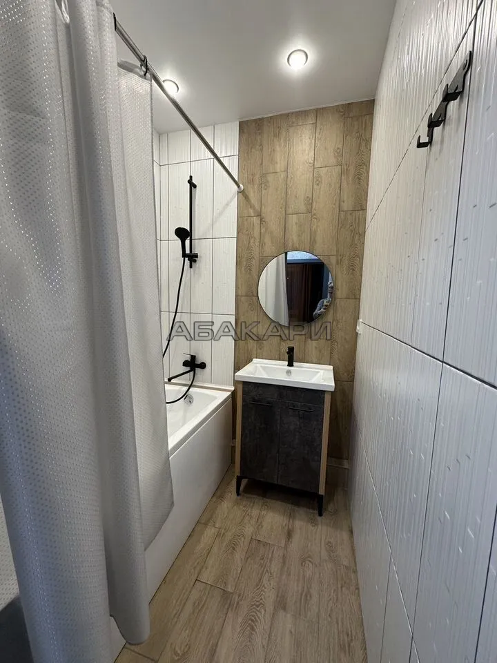 2-комнатная Свободный проспект, 66М  за 50000 руб/мес фото 16