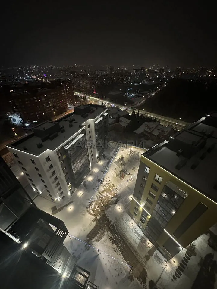 2-комнатная Свободный проспект, 66М  за 50000 руб/мес фото 20