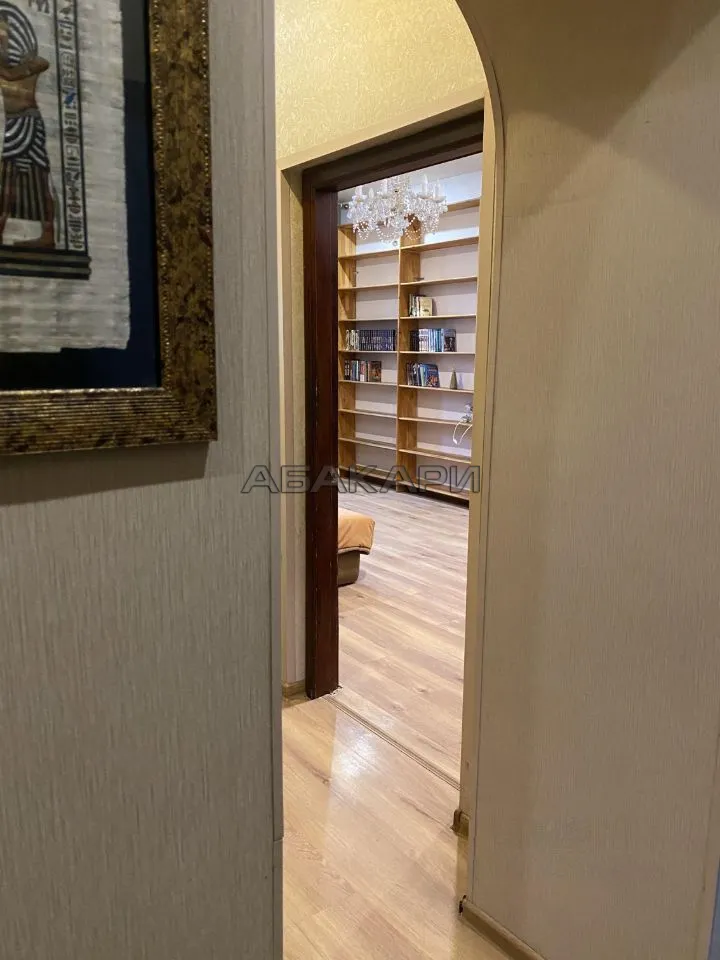 3-комнатная улица Бограда, 101  за 65000 руб/мес фото 16