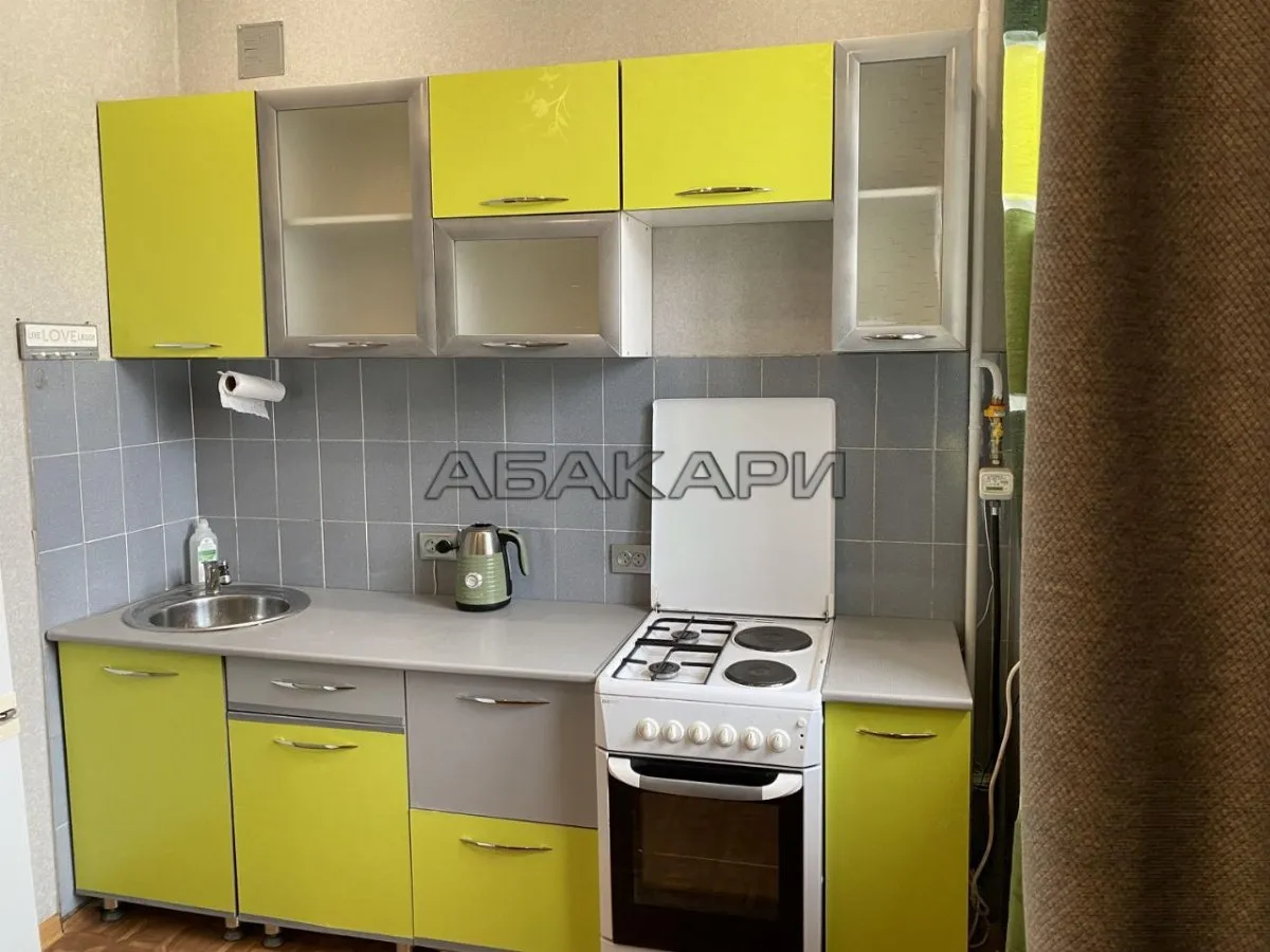 3-комнатная улица Бограда, 101  за 65000 руб/мес фото 1