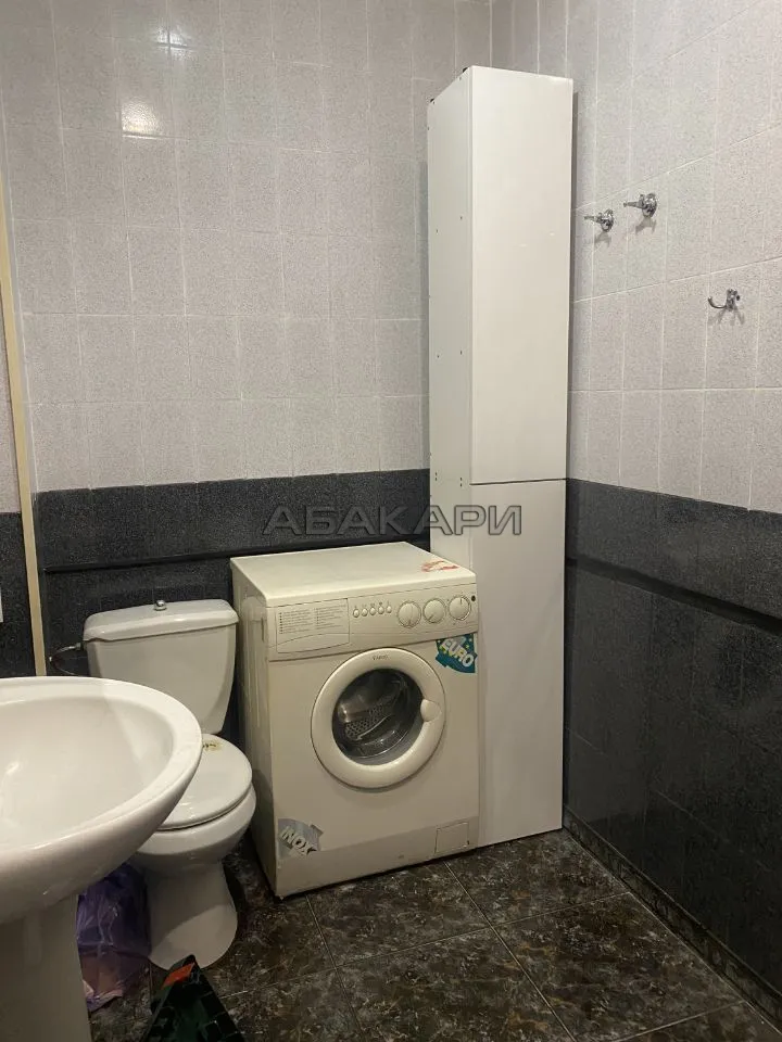 3-комнатная улица Бограда, 101  за 65000 руб/мес фото 24