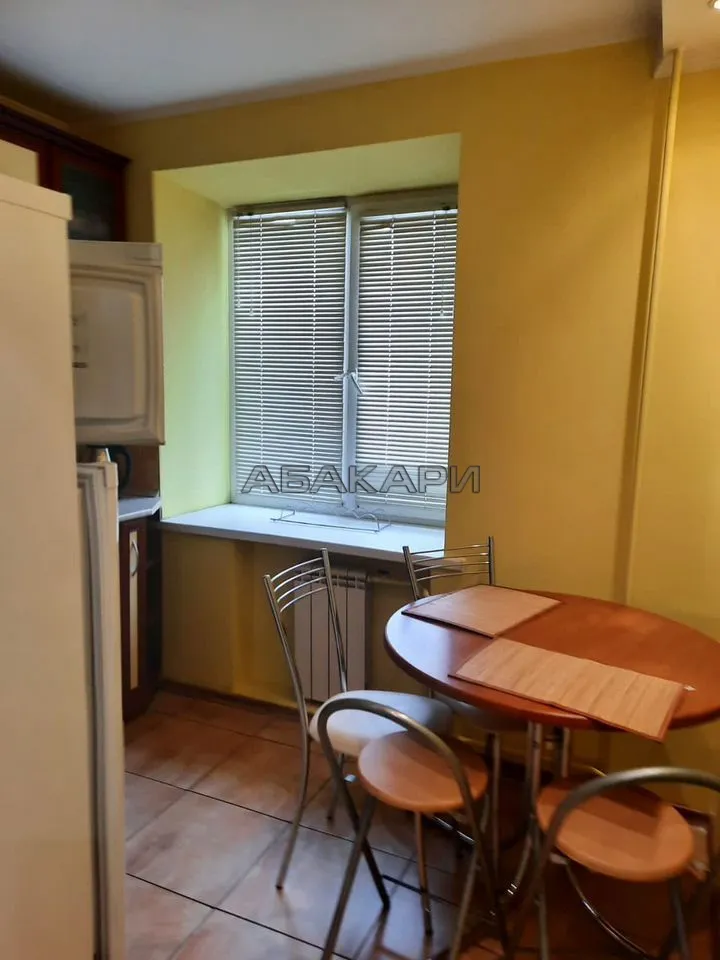 2-комнатная улица Урицкого, 41  за 40000 руб/мес фото 6