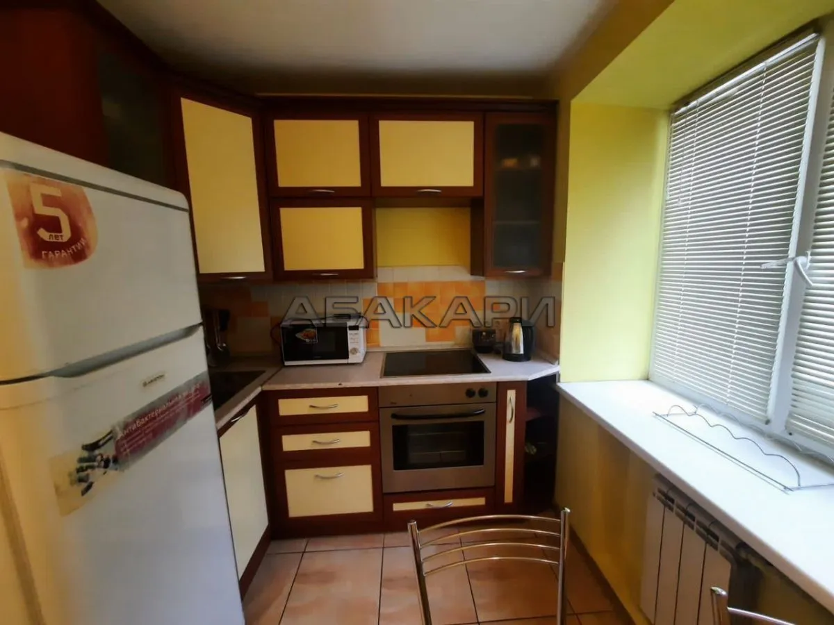 2-комнатная улица Урицкого, 41  за 40000 руб/мес фото 7