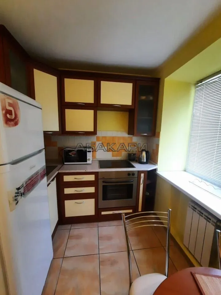 2-комнатная улица Урицкого, 41  за 40000 руб/мес фото 9